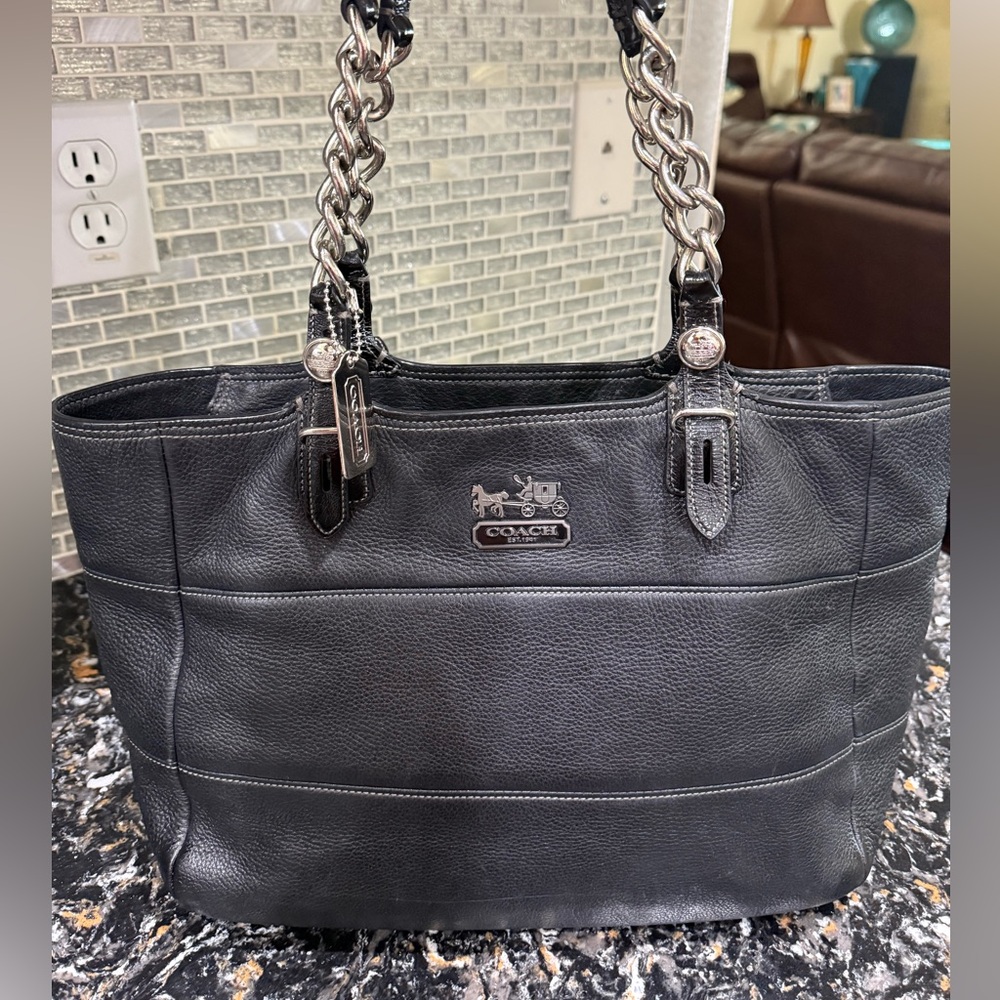 Coach 2009 Madison Tribeca Pebbled Leather Chain-Handle Tote
